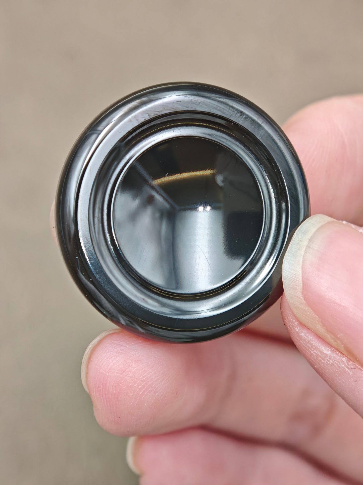 Pan Yixian Zirconium