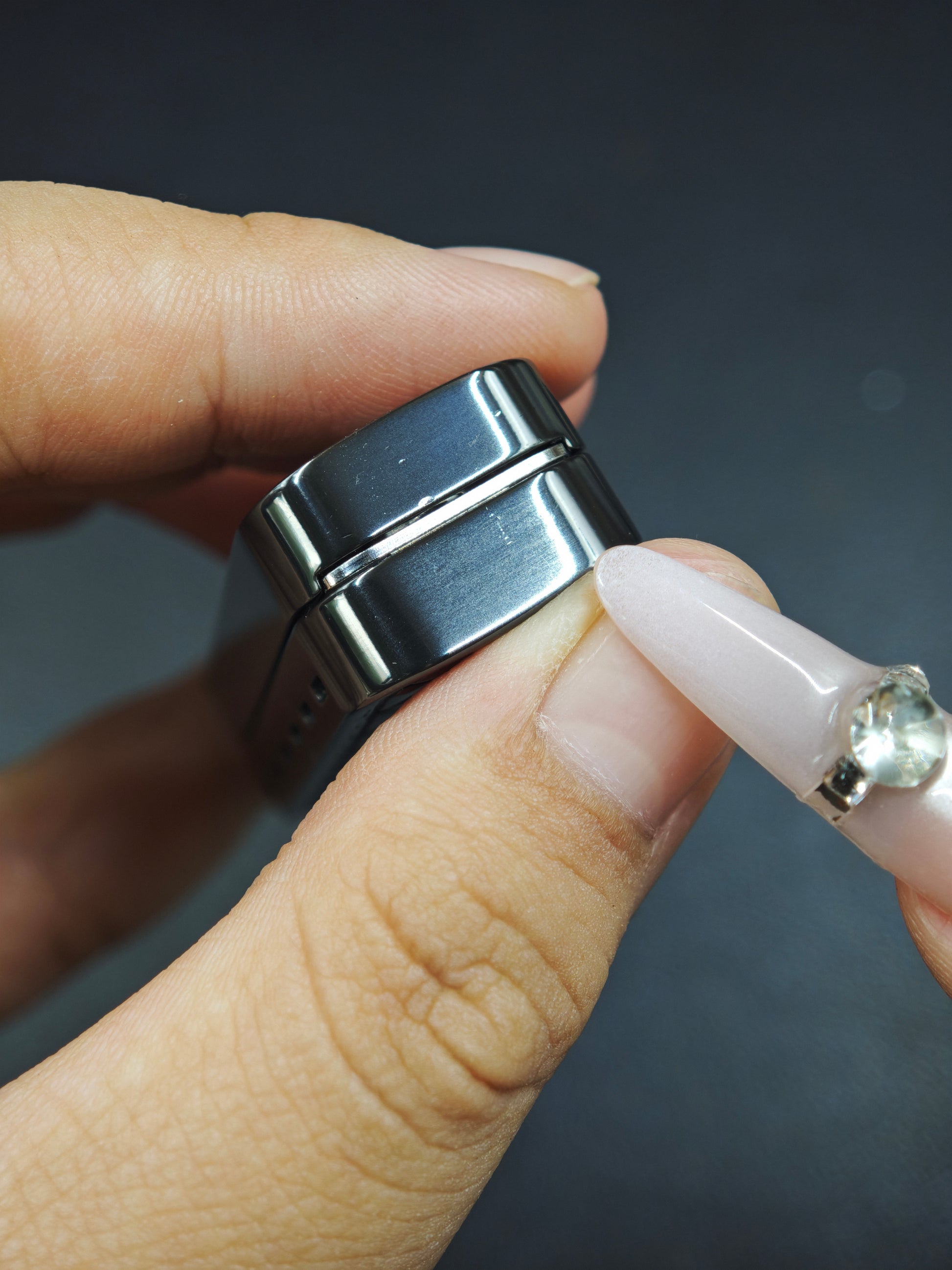 Feng Ling Zirconium