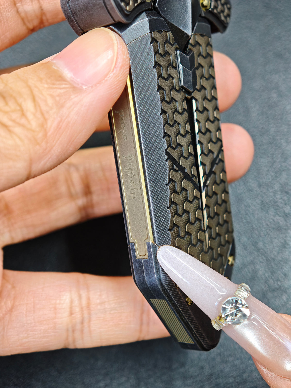 Pangolin General Lake Sword Titanium