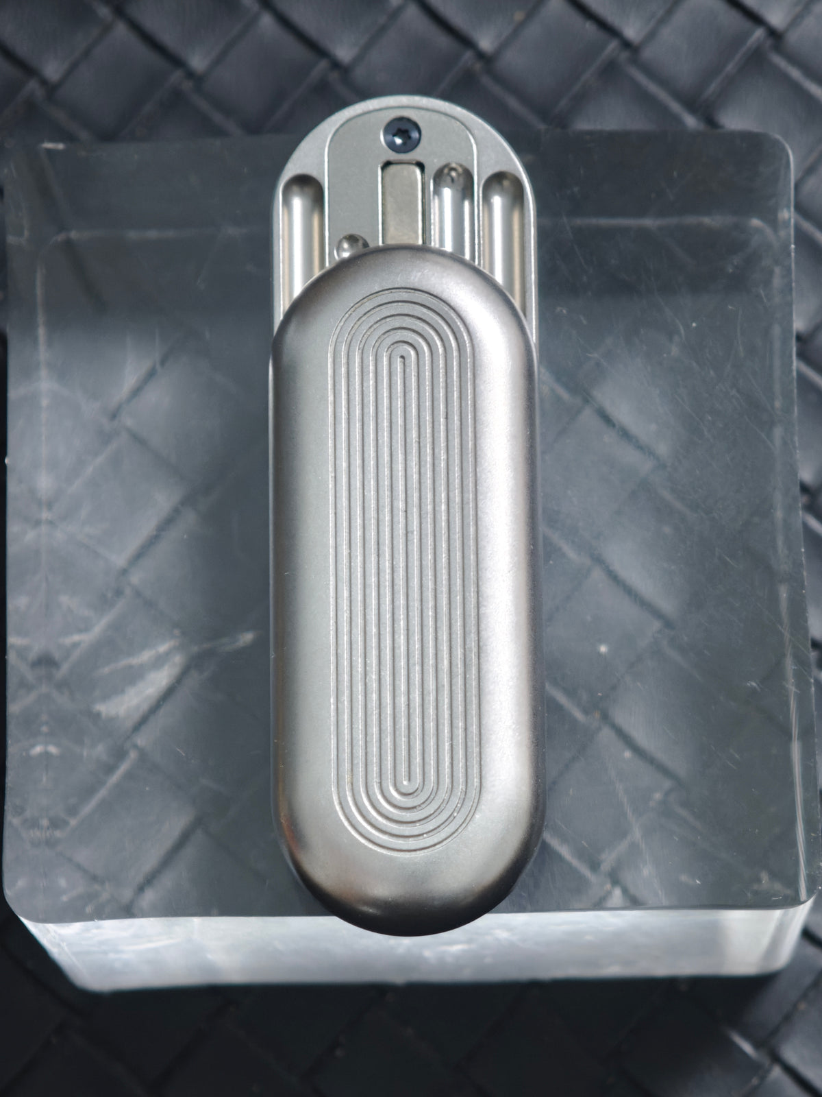 Floating Cloud Stainless Steel Stonewashed