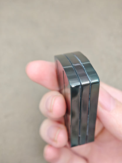 Wanderer Fan Zirconium Oil Slick
