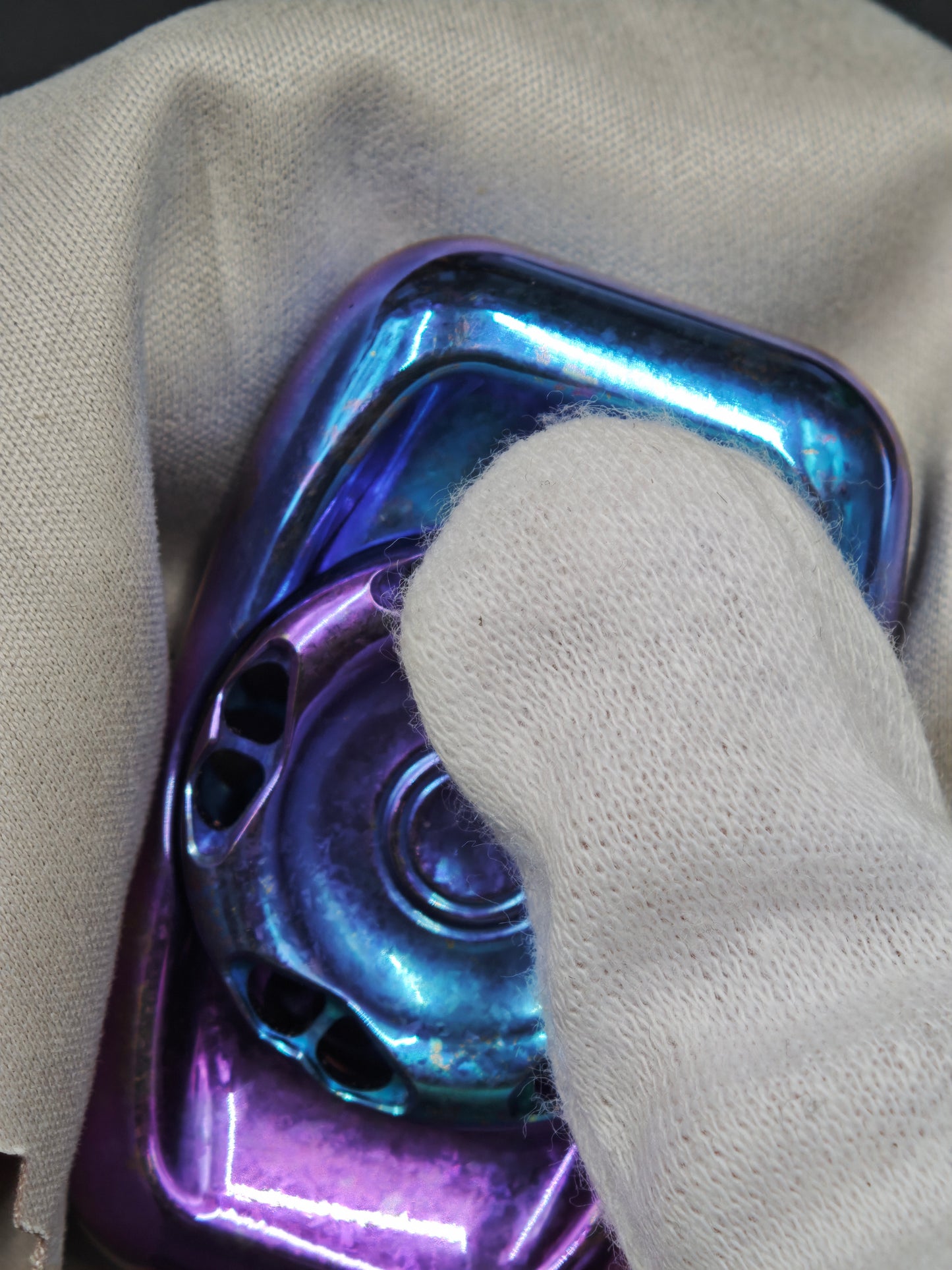 Ark Crystallized Titanium