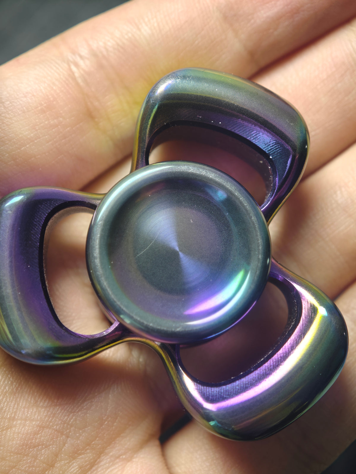 Three-Leaf Horizon Tungsten Color-Anodized