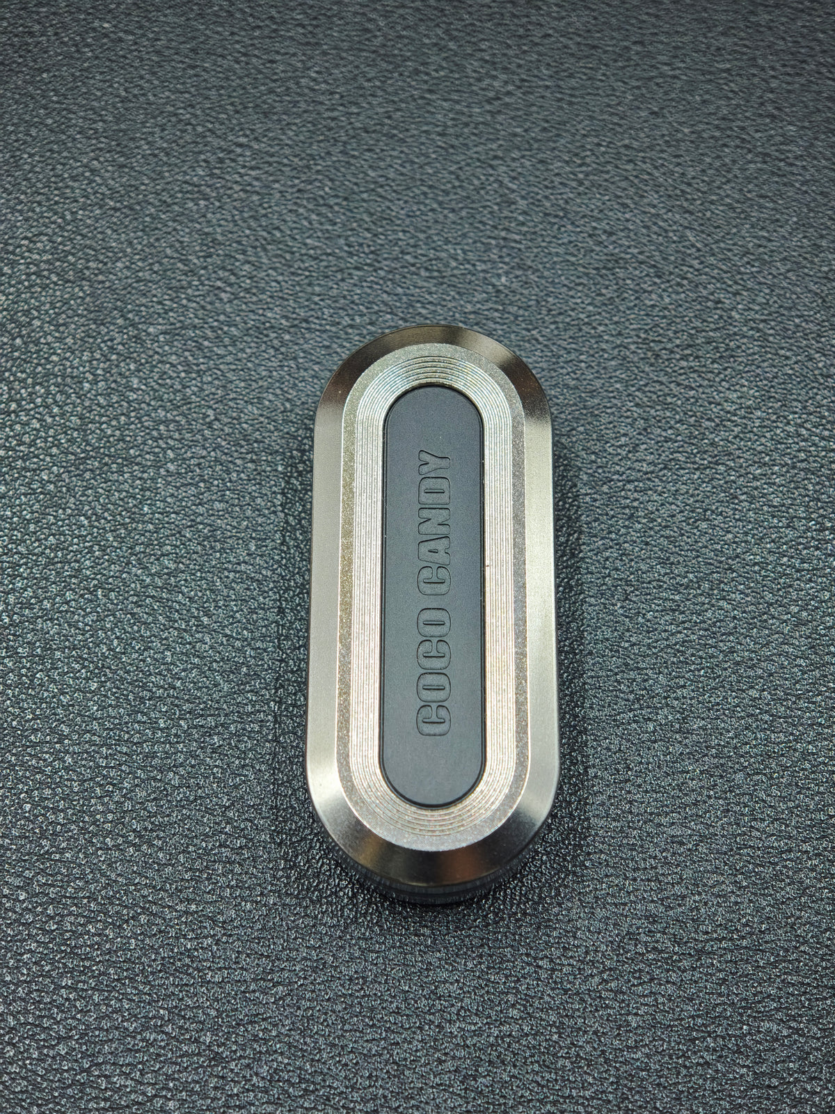 Coco Candy Titanium