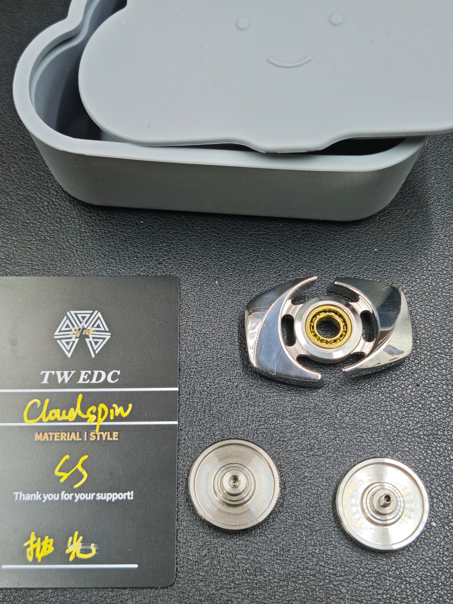 Special Material Cloud Pivot Stainless Steel
