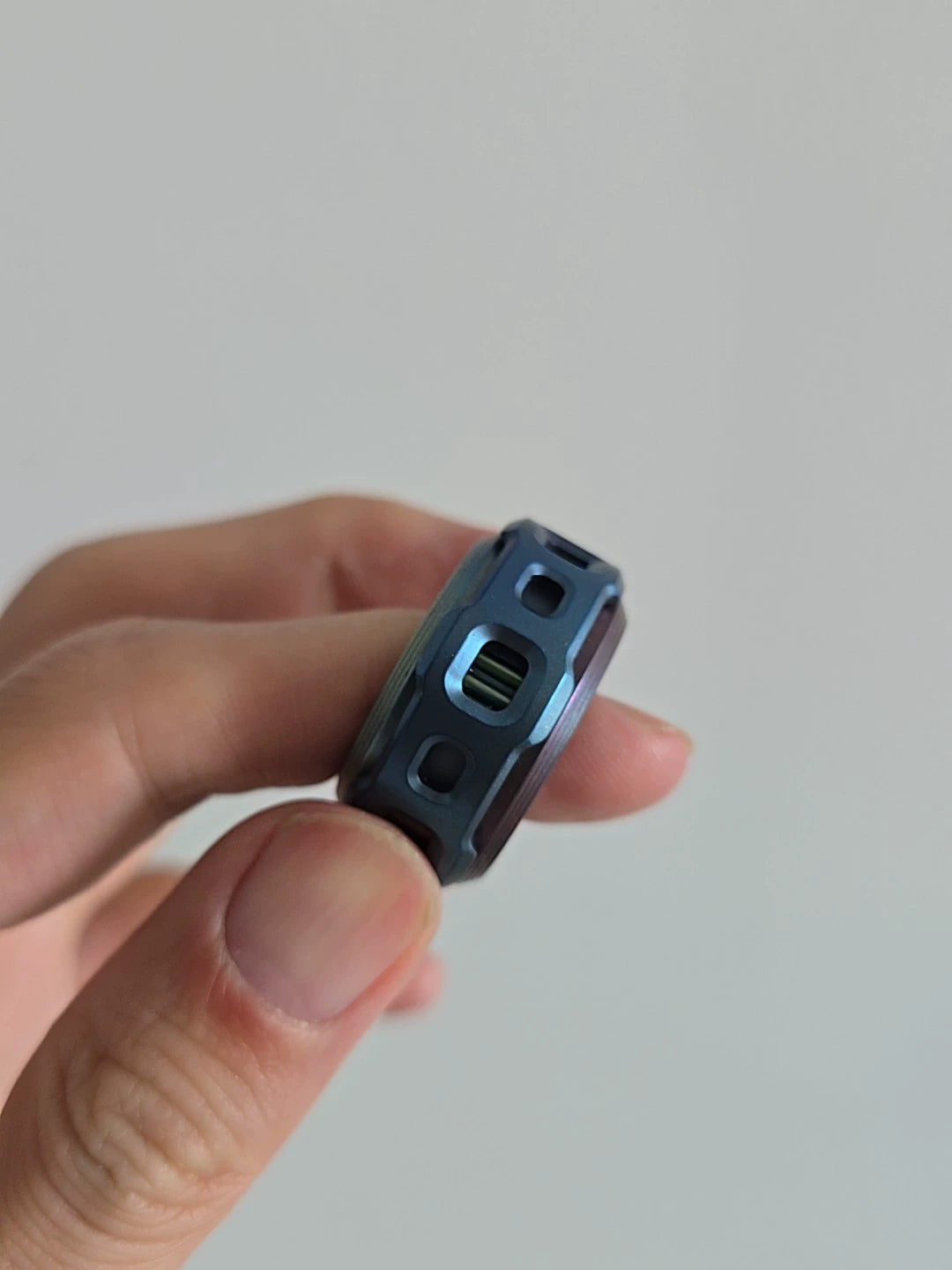Shadow Raider Titanium