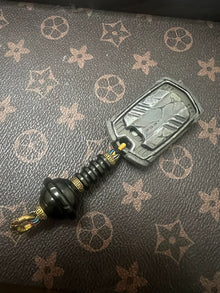 Thousand machines Titanium