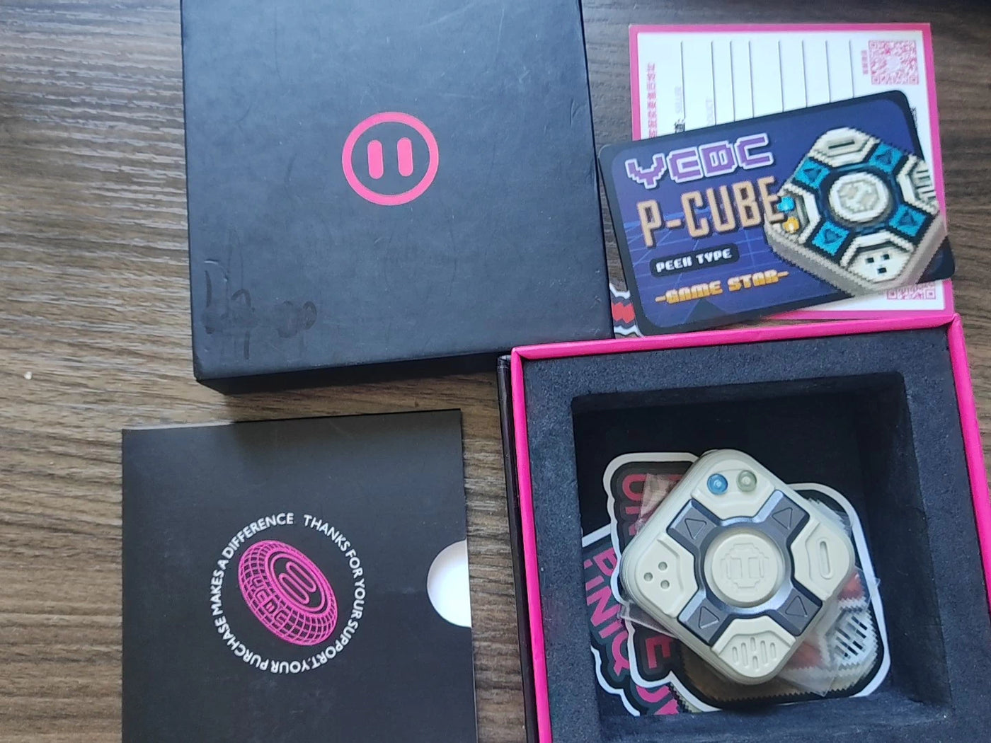P-CUBE PEEK