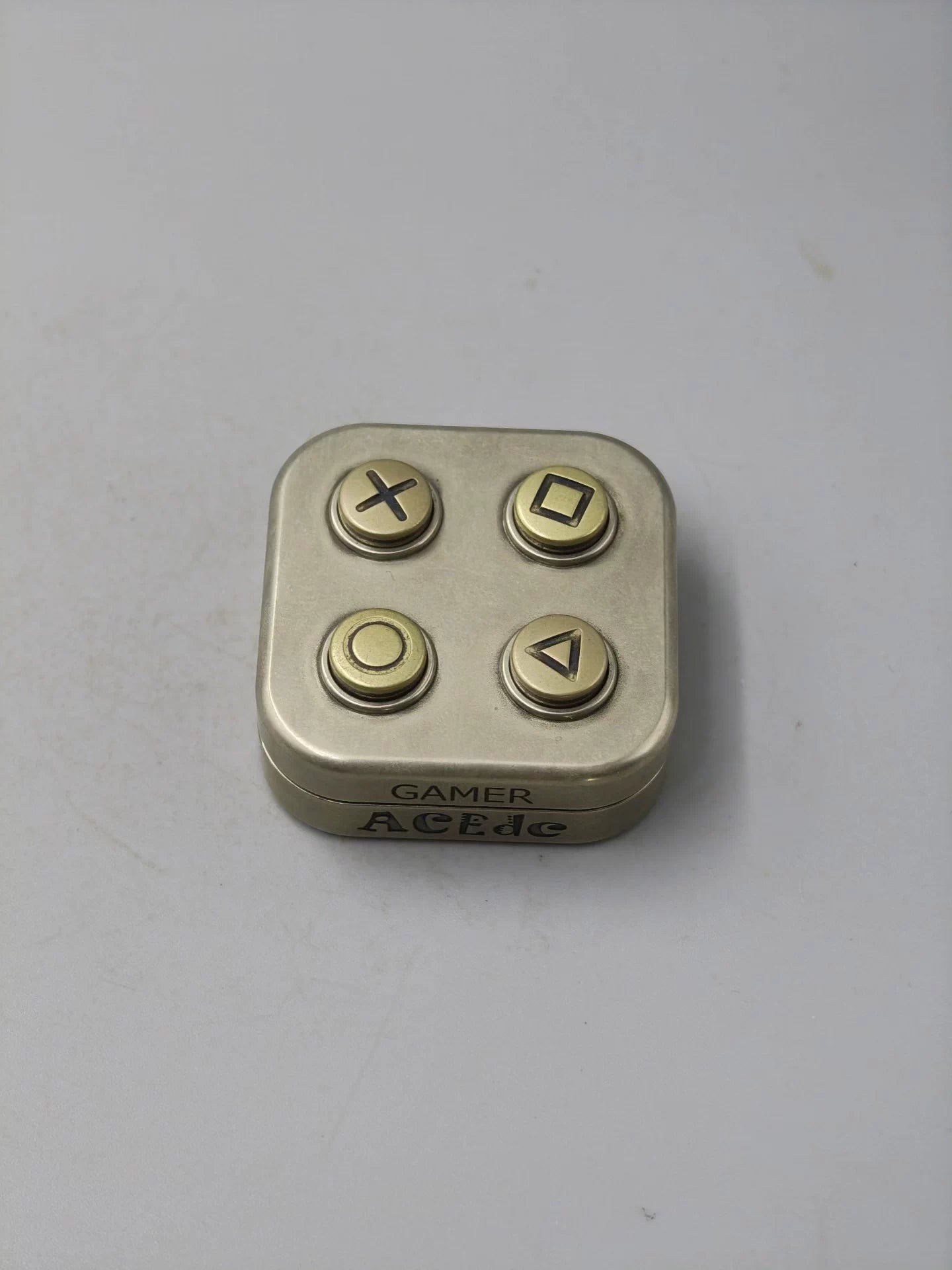Gamer Slider Brass