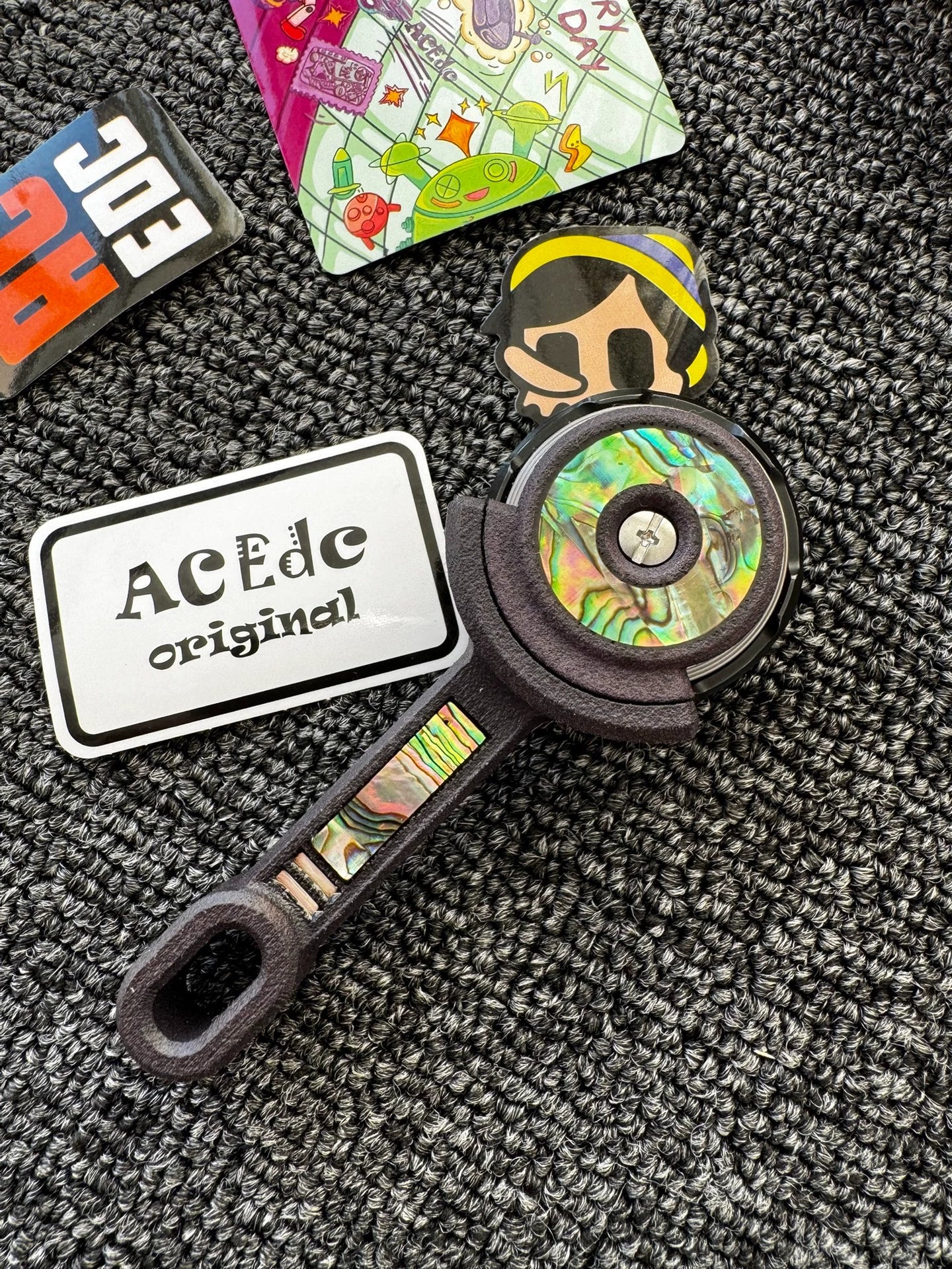 Shadow Raider Titanium