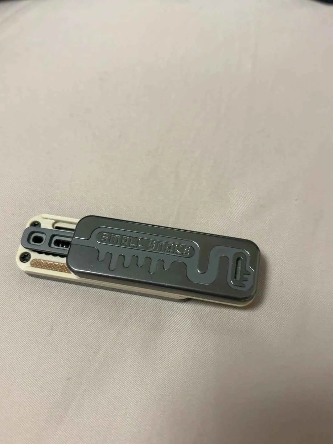 Snake Ejector Zirconium