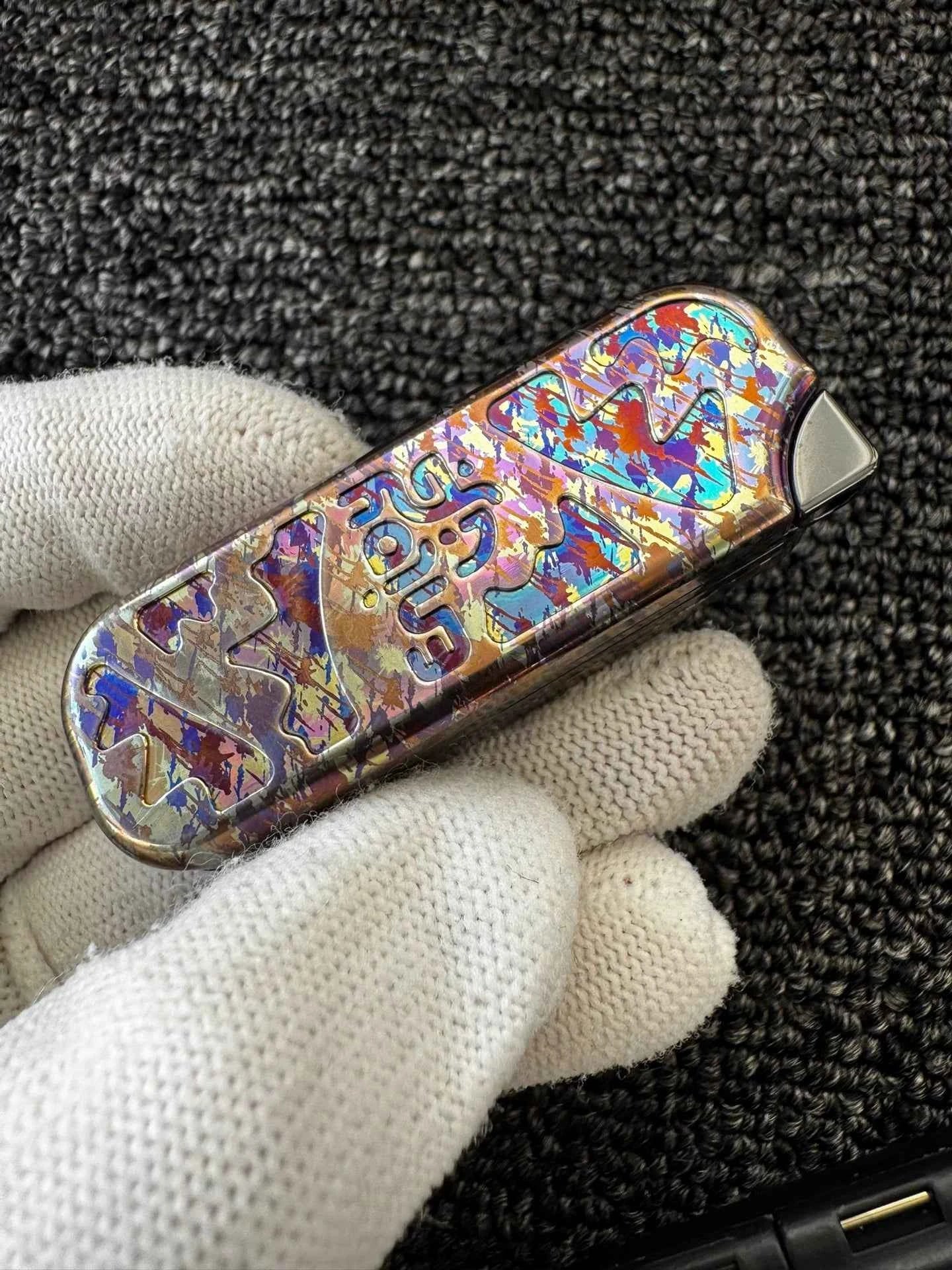 Q Mechanical Titanium