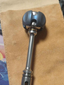Noiz Titanium