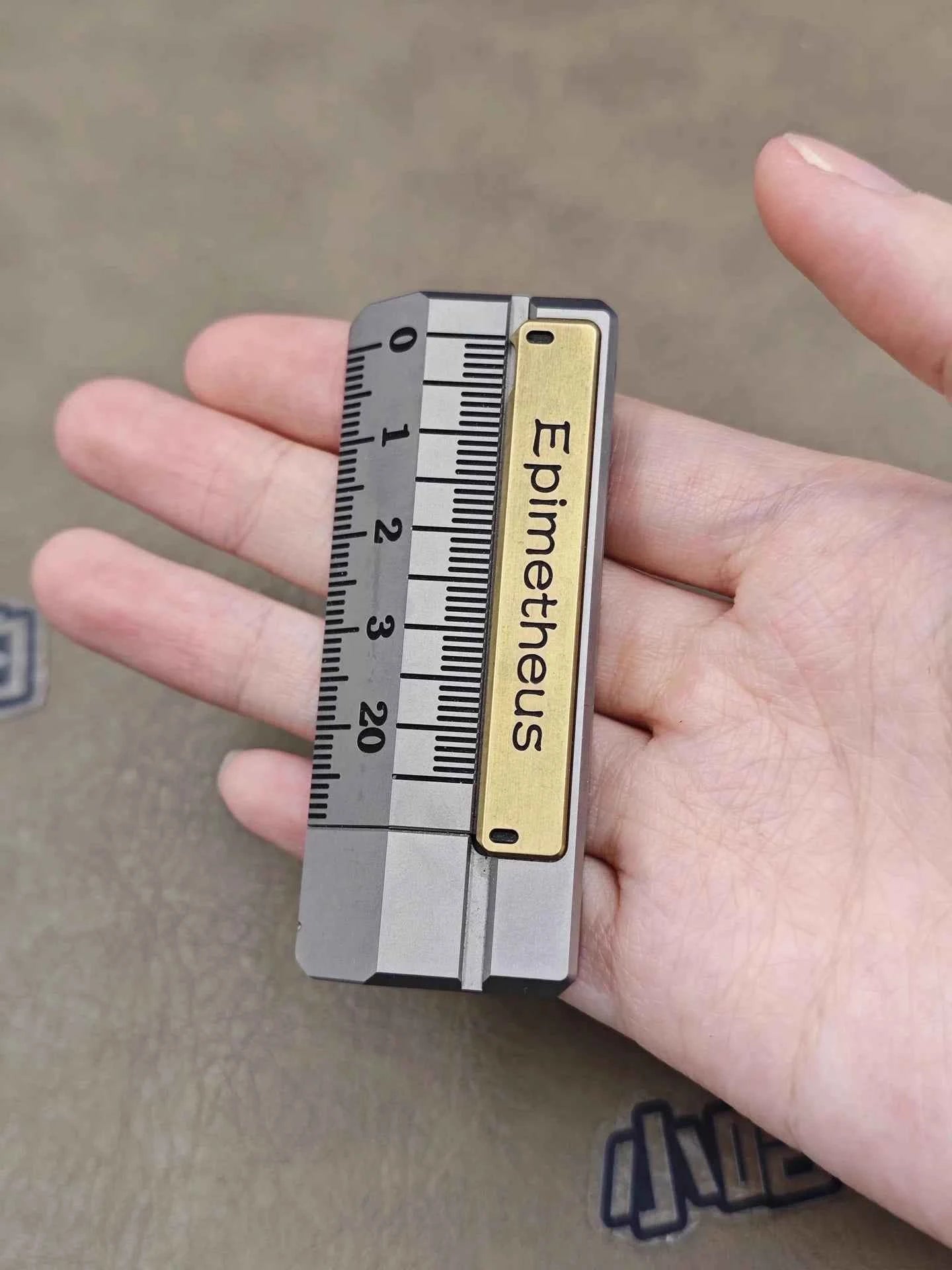 Quirky Ruler Titanium