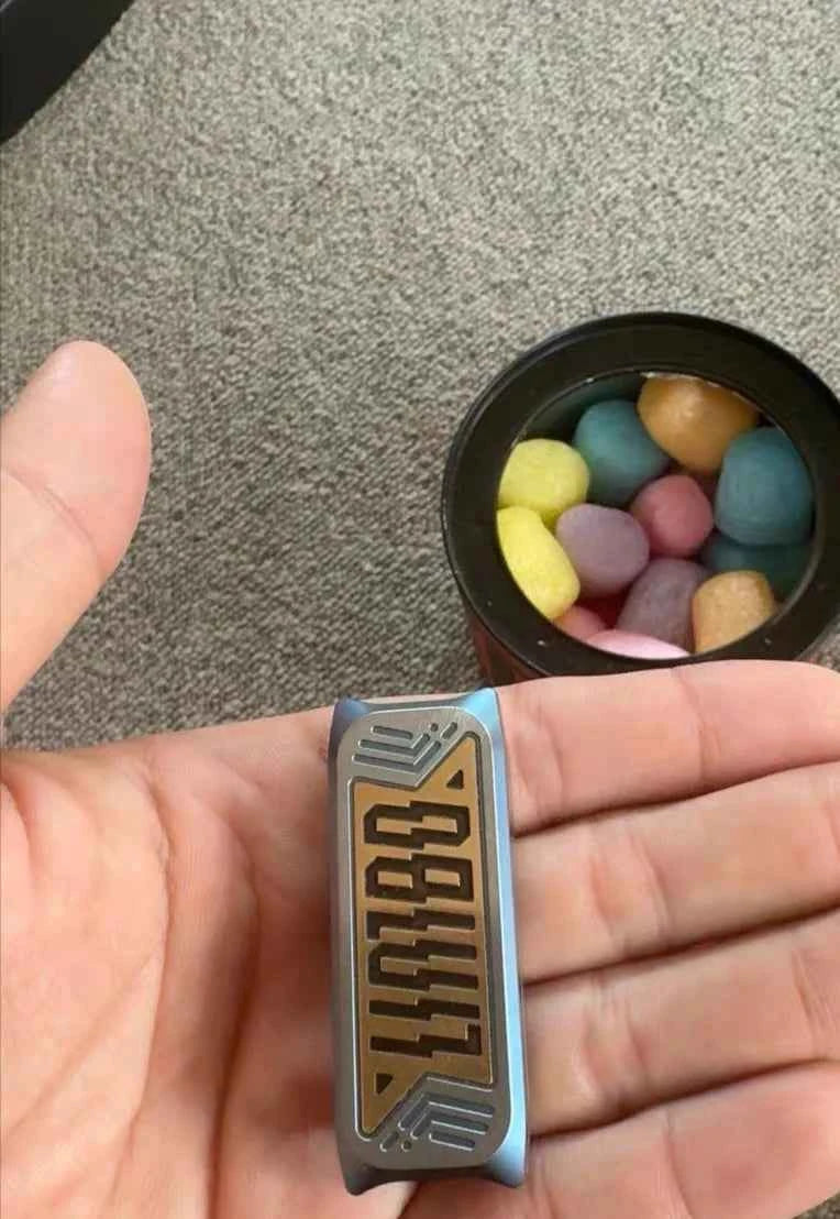 LIMBO Mechanical Titanium