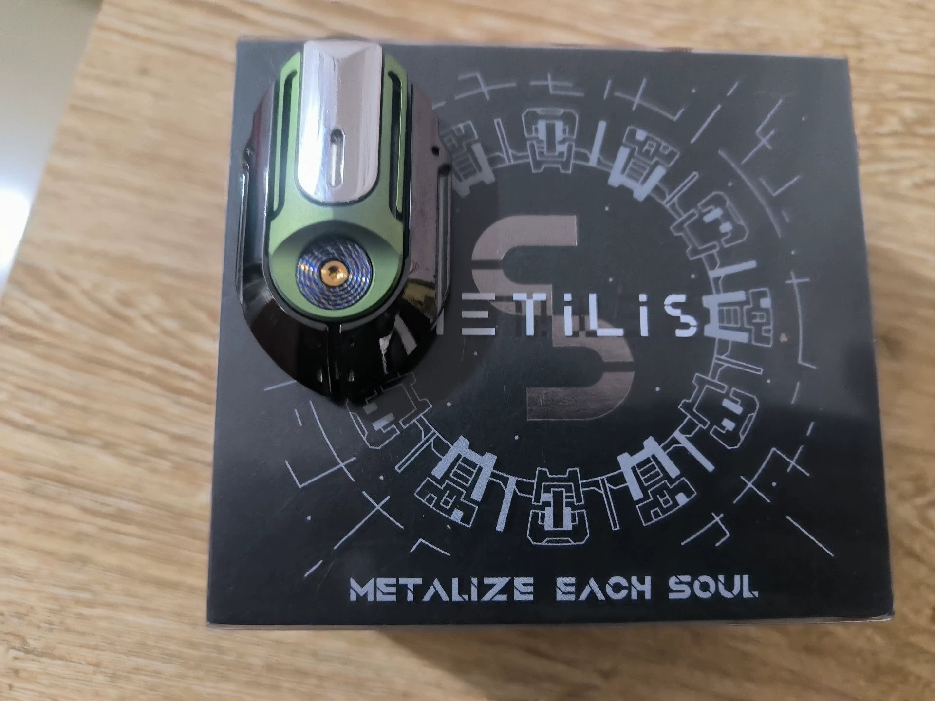 Roche Strike Titanium