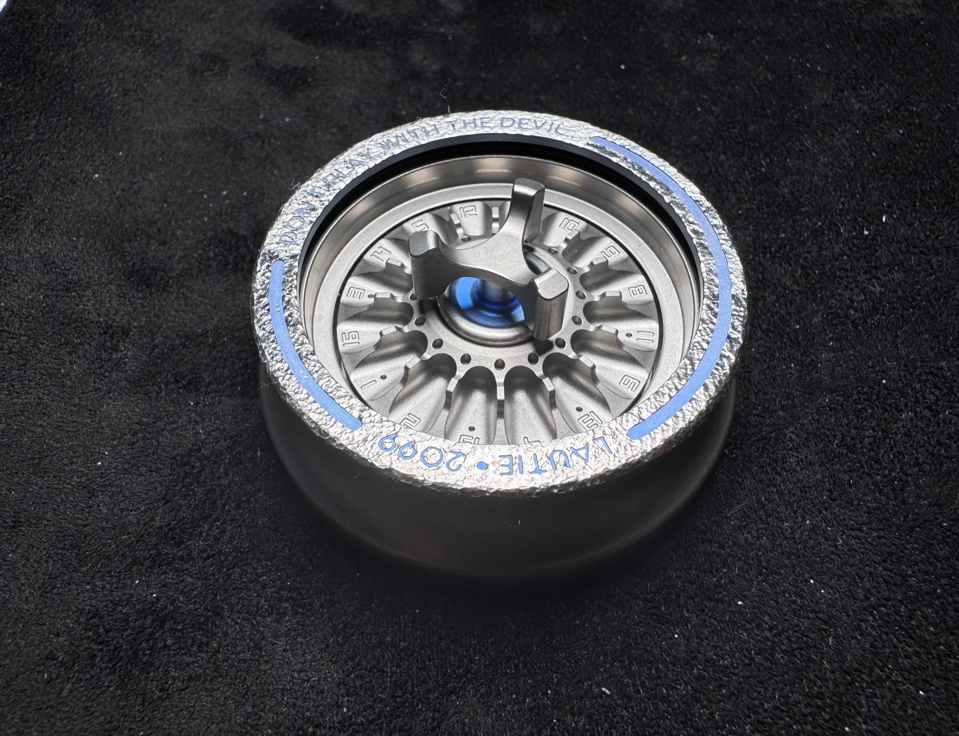 Carnival Roulette Titanium