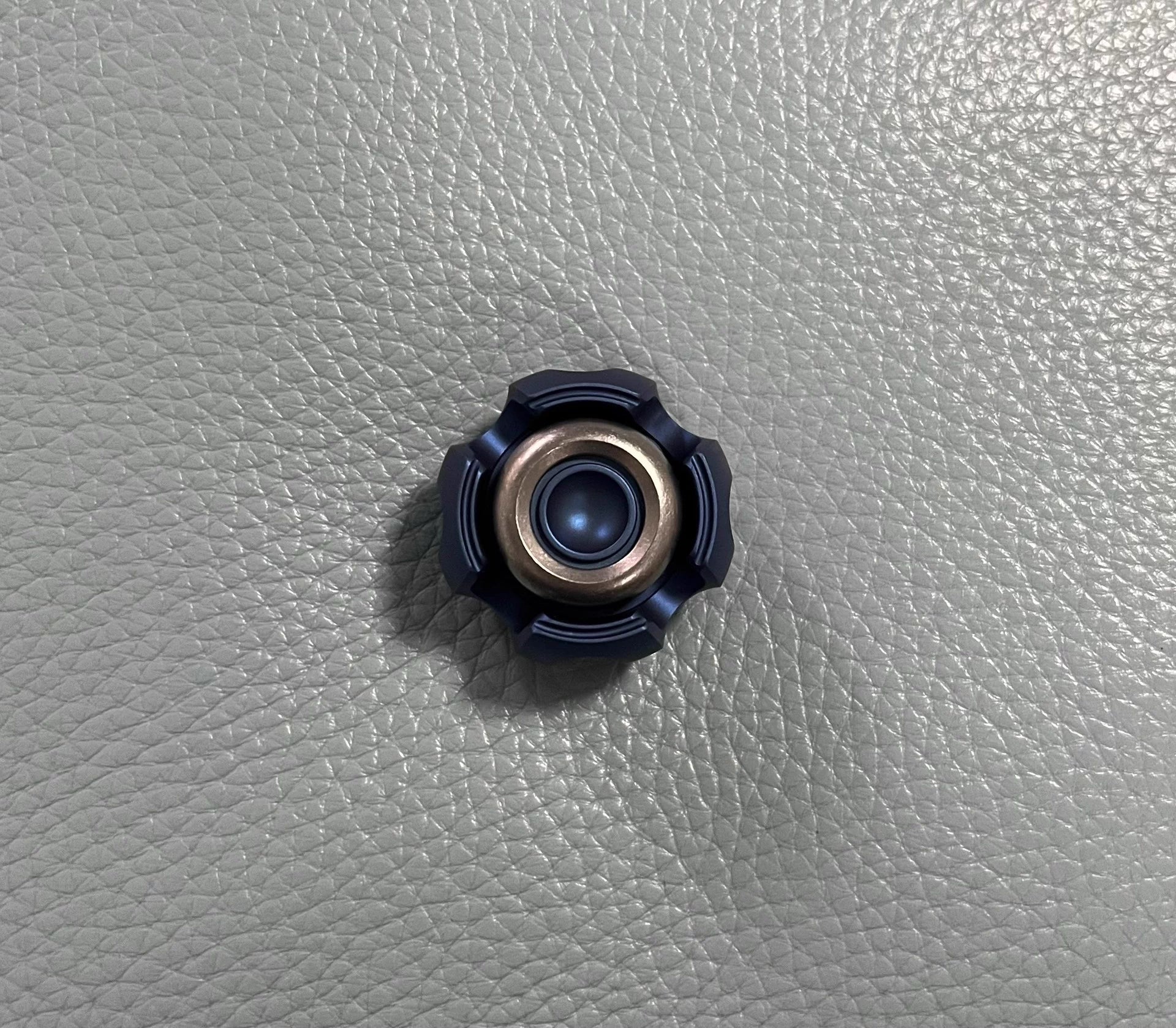 Noiz Titanium