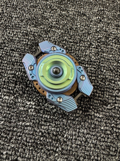 GRAVITATIONAL WAVES Titanium