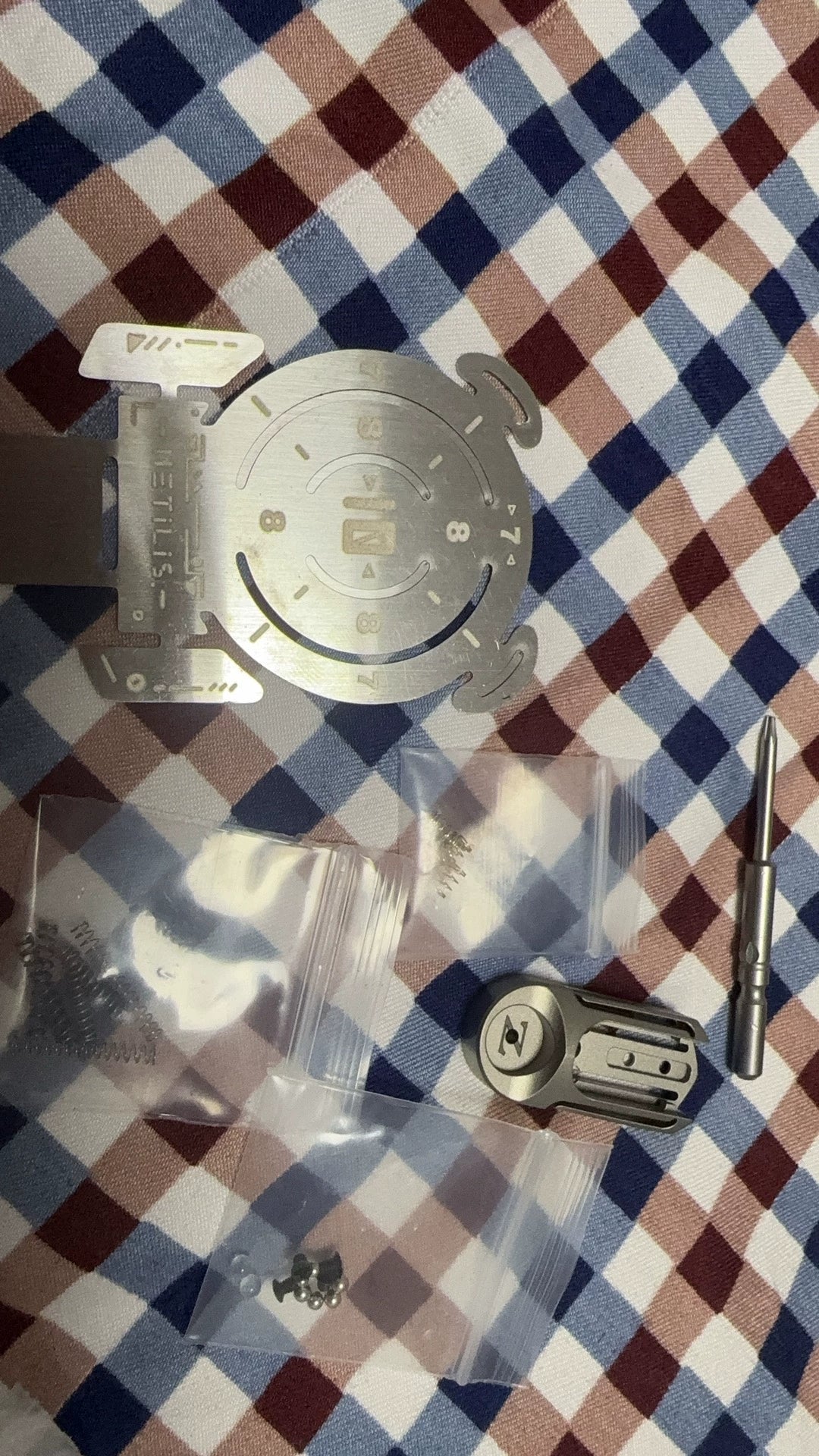 Roche Strike Zircuti