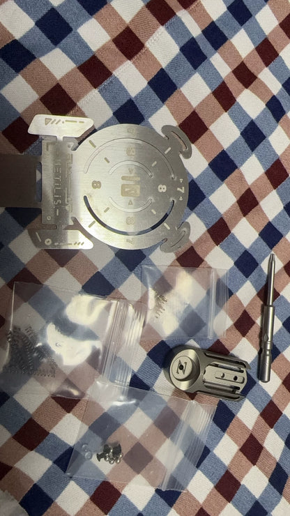Roche Strike Zircuti
