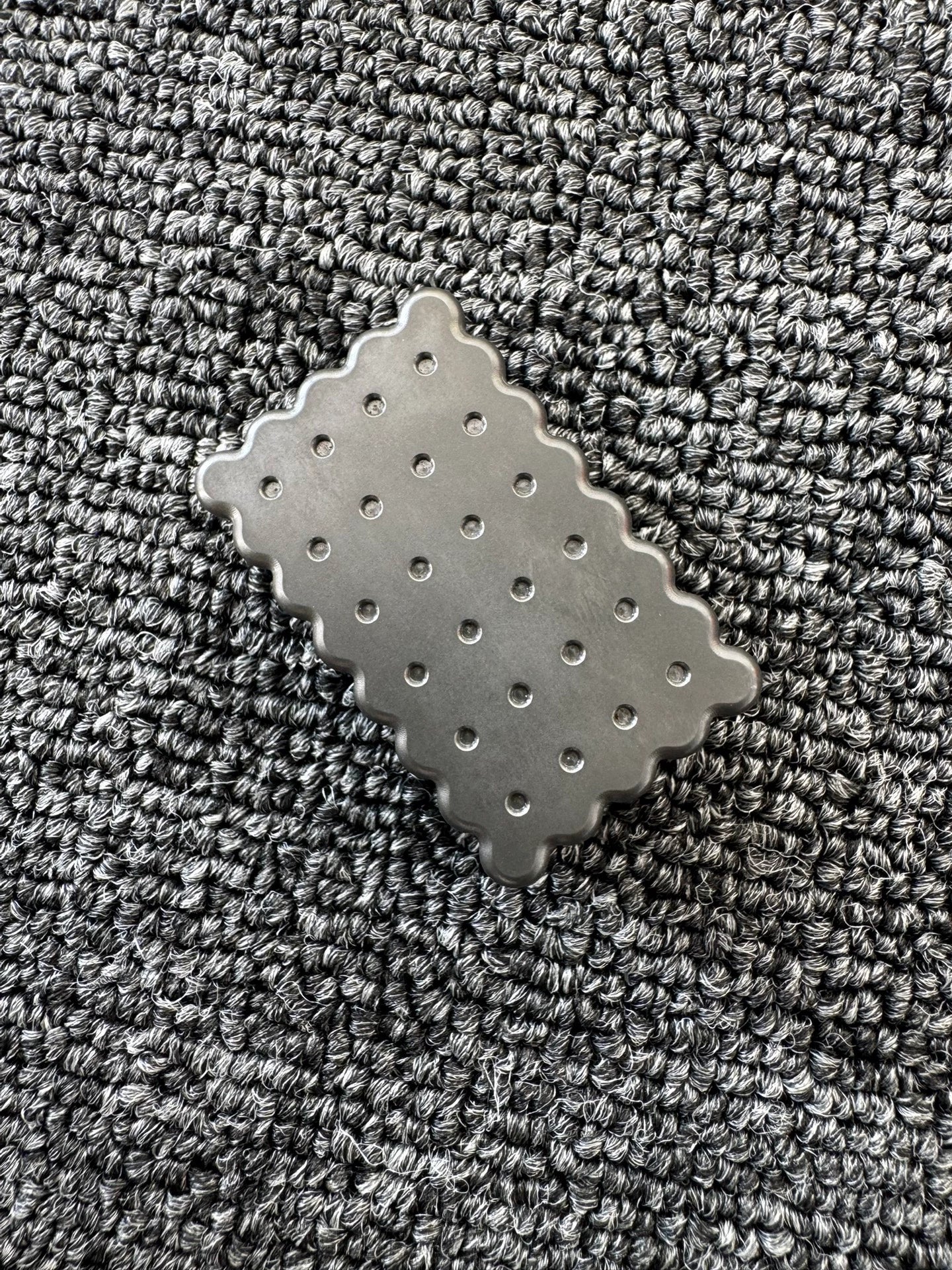 Biscuit Zirconium