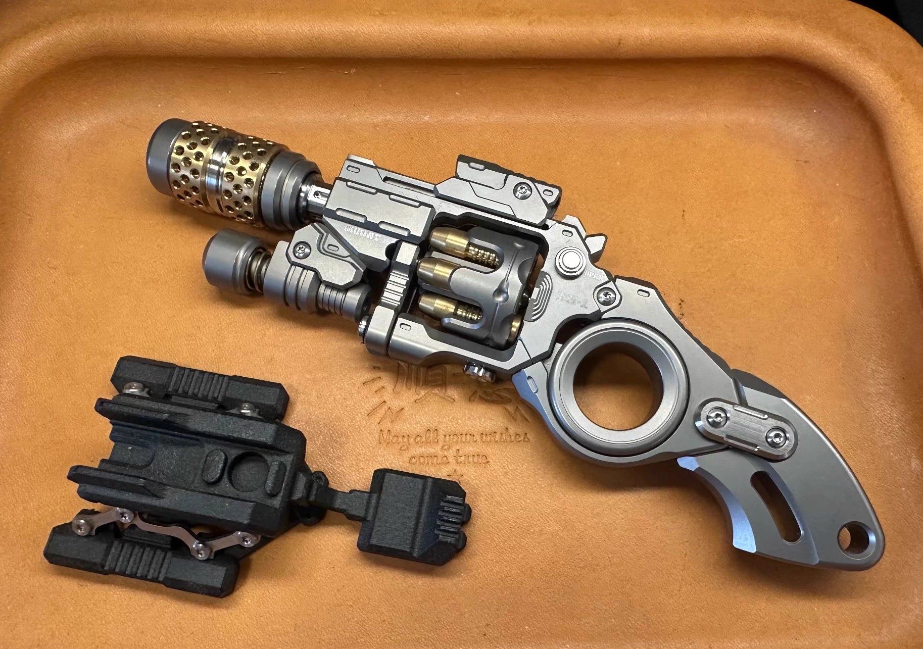 Breaker Titanium