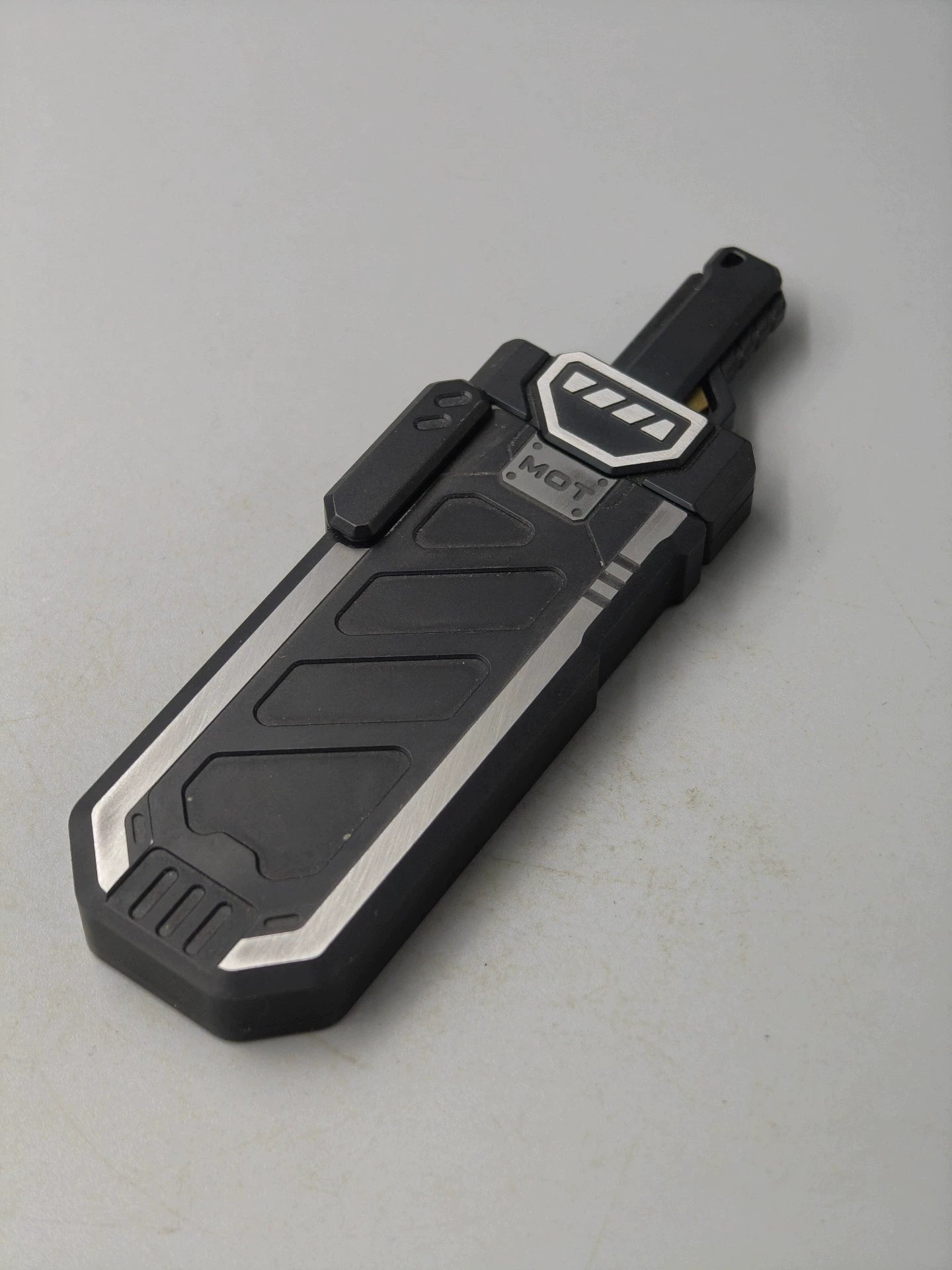 Sky Breaker Stainless Steel