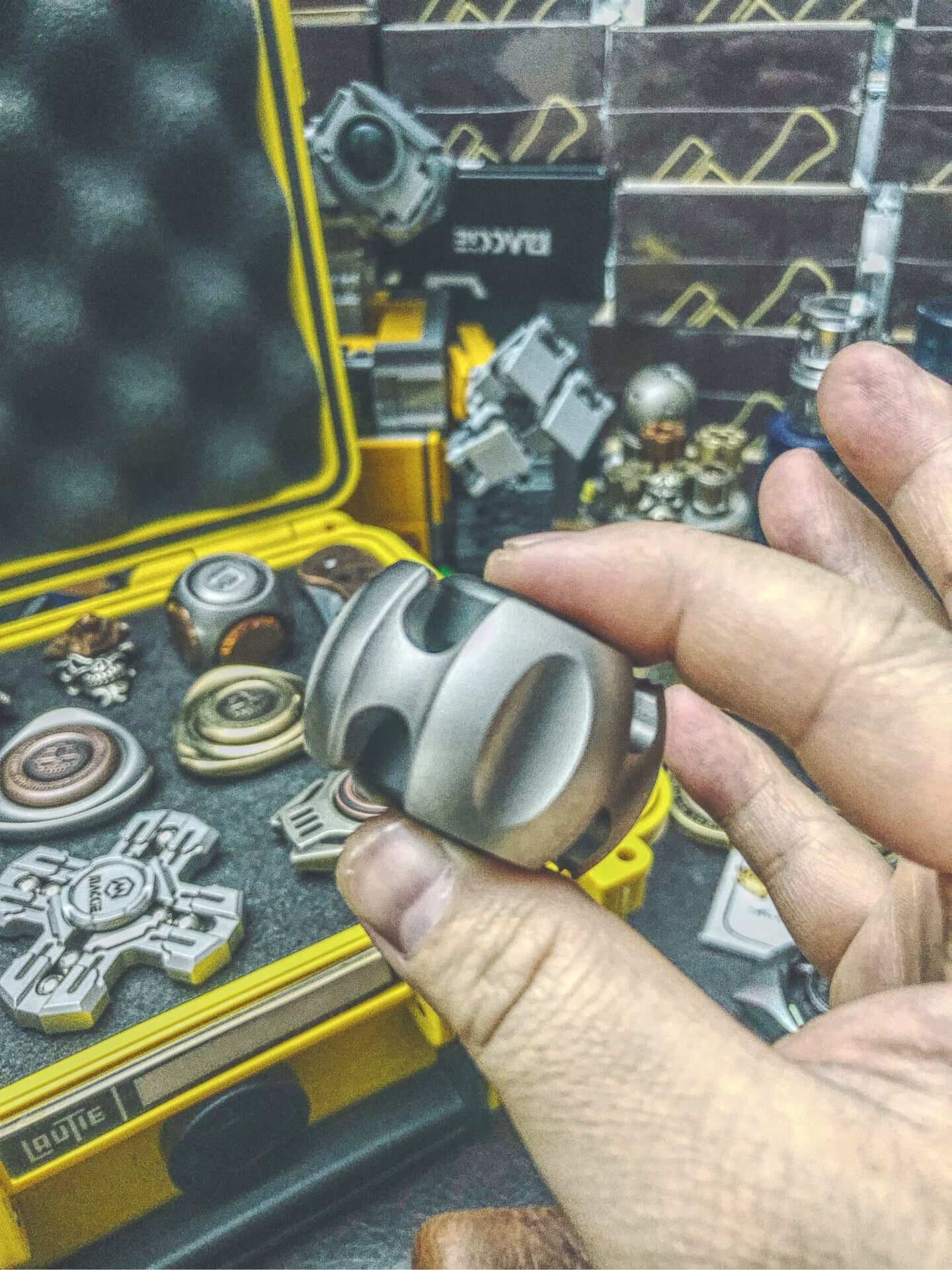 Noiz Titanium