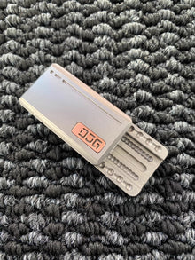 DRIVE Slider Titanium