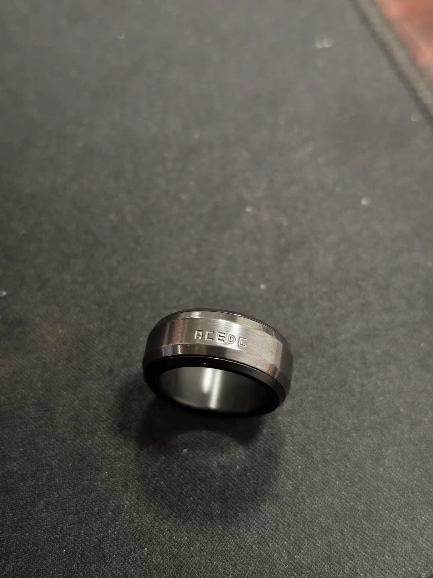 Mechanical Ring 1.0 Zirconium