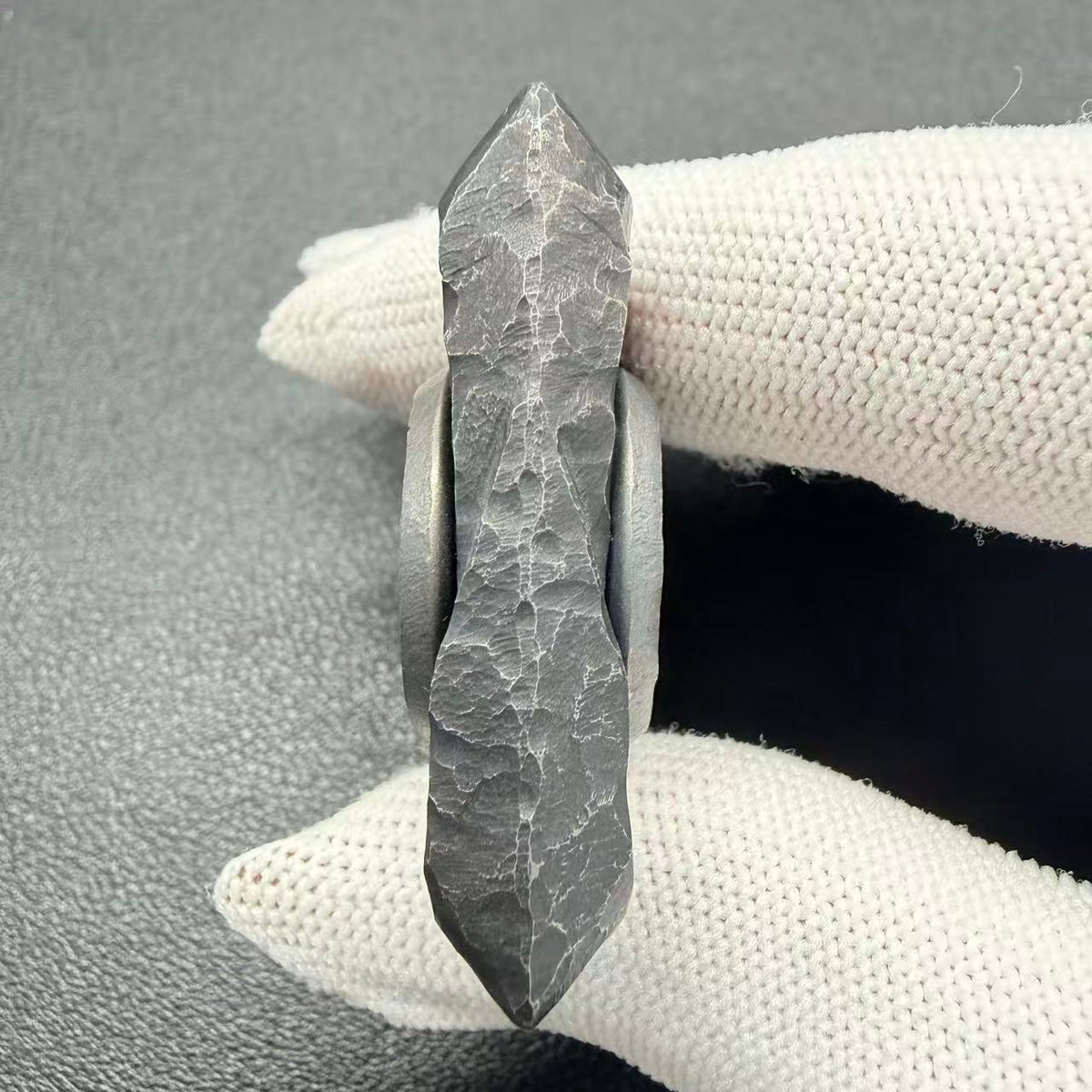 Ling Guang Tungsten Stone Textured