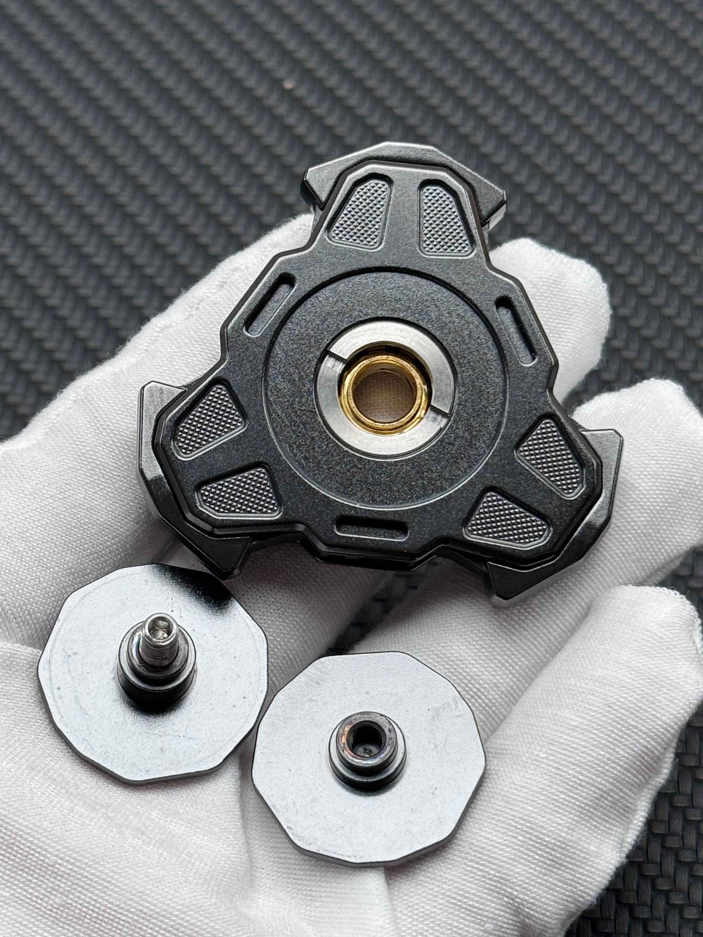 DL EDC Triple Leaf Ignition dlaedc Zirconium Stonewashed