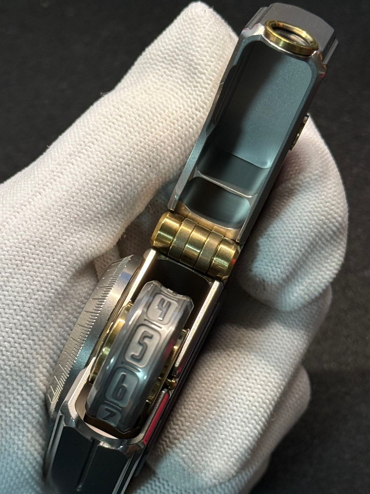 LOTTO Titanium Brass