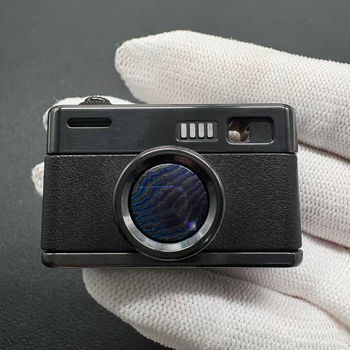 Camera M Zirconium