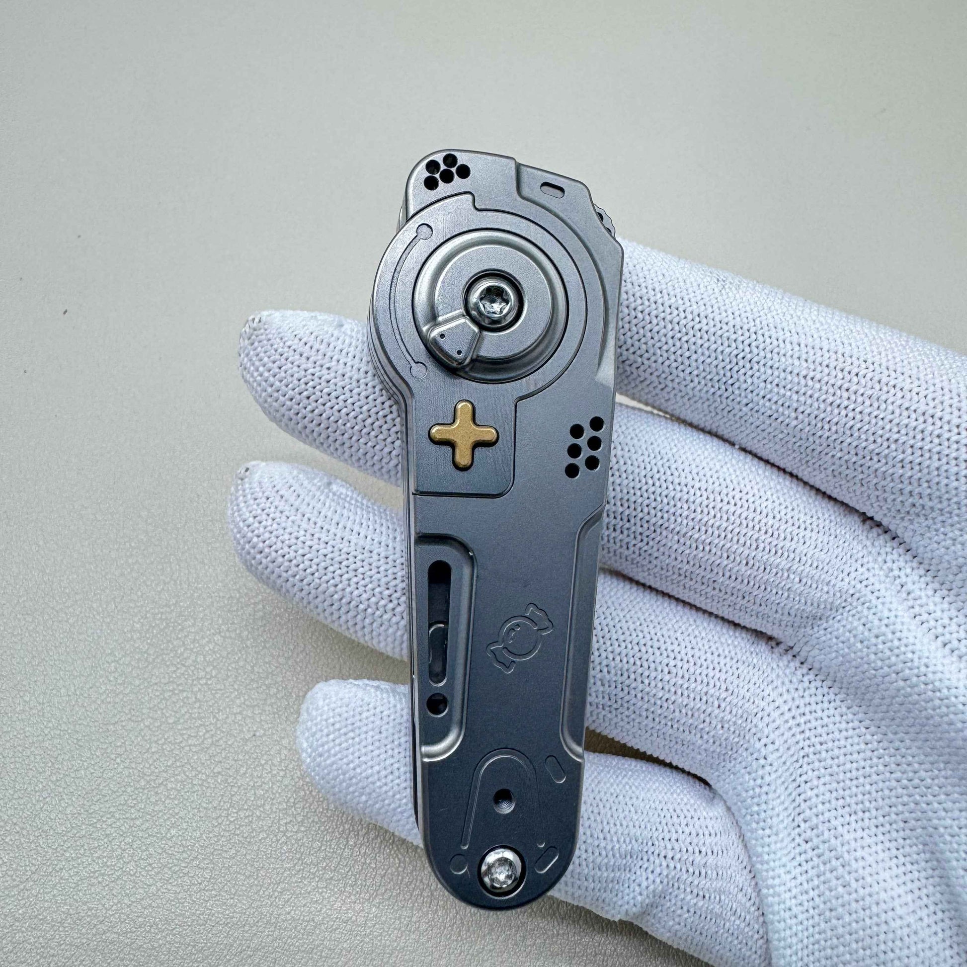 SUGAR Dimension Slash Titanium