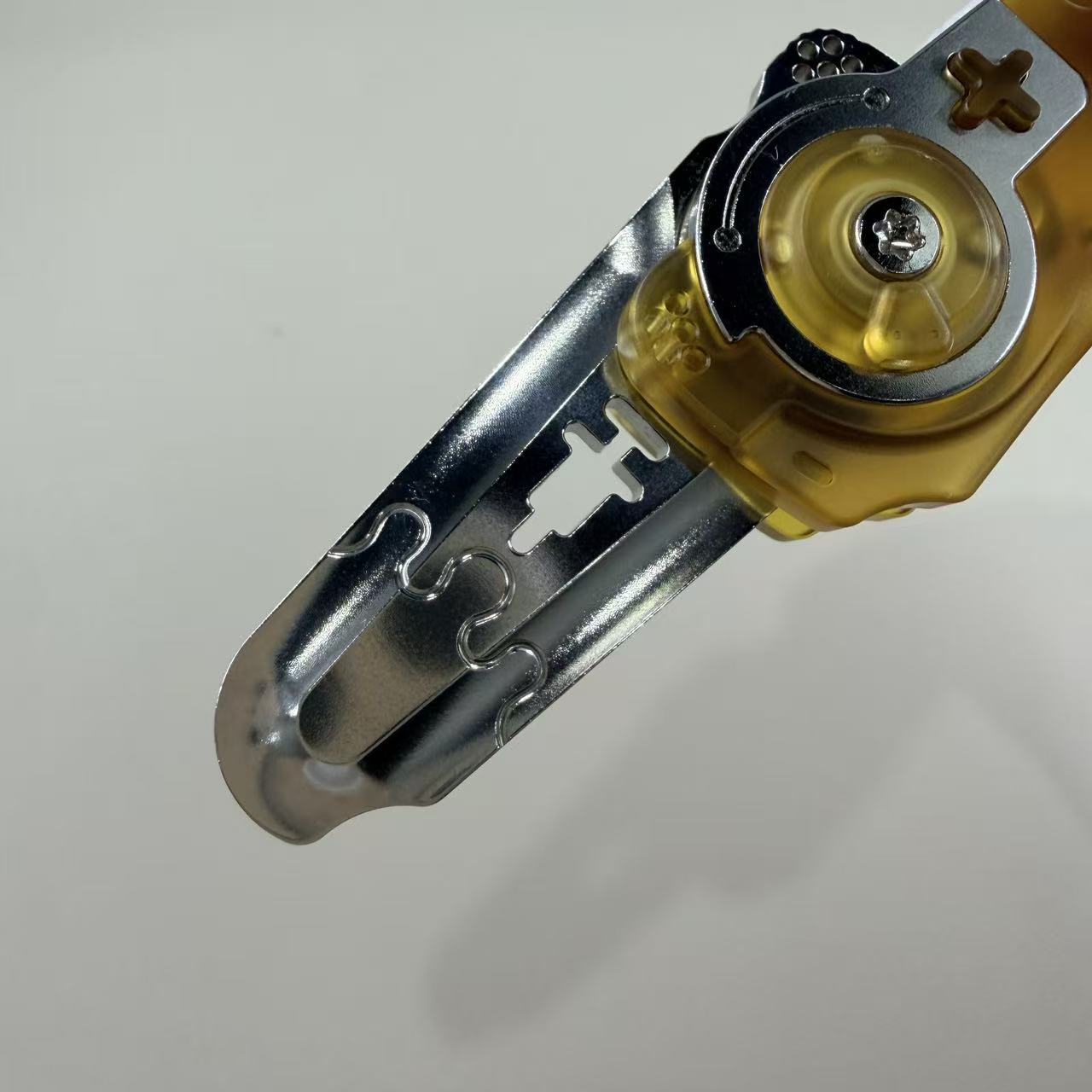 Dimension Slash Pry Bar PEI Titanium