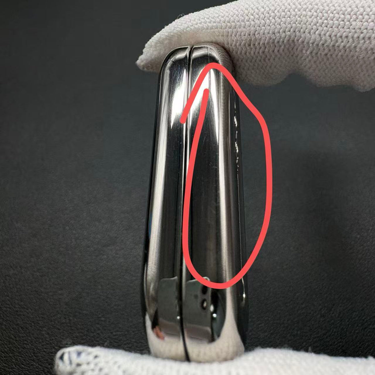 Floating Cloud Titanium Polished