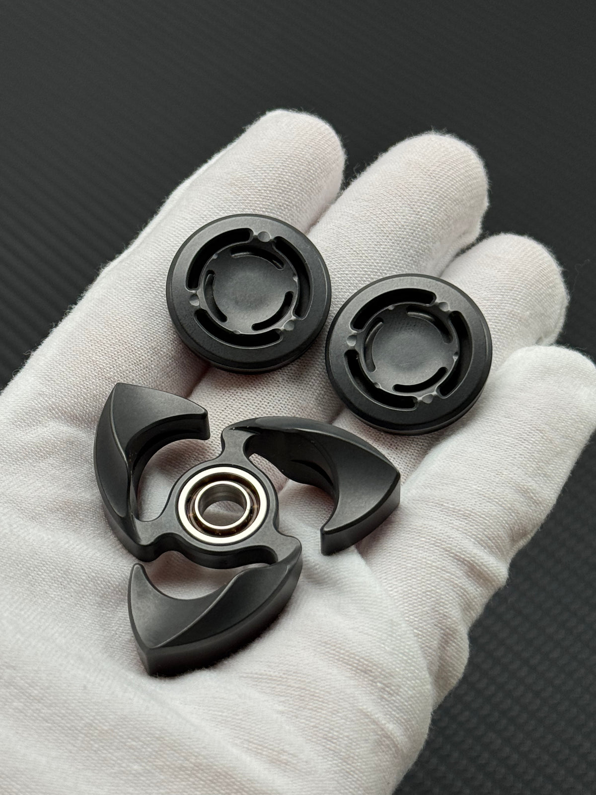Ball Shark Zirconium