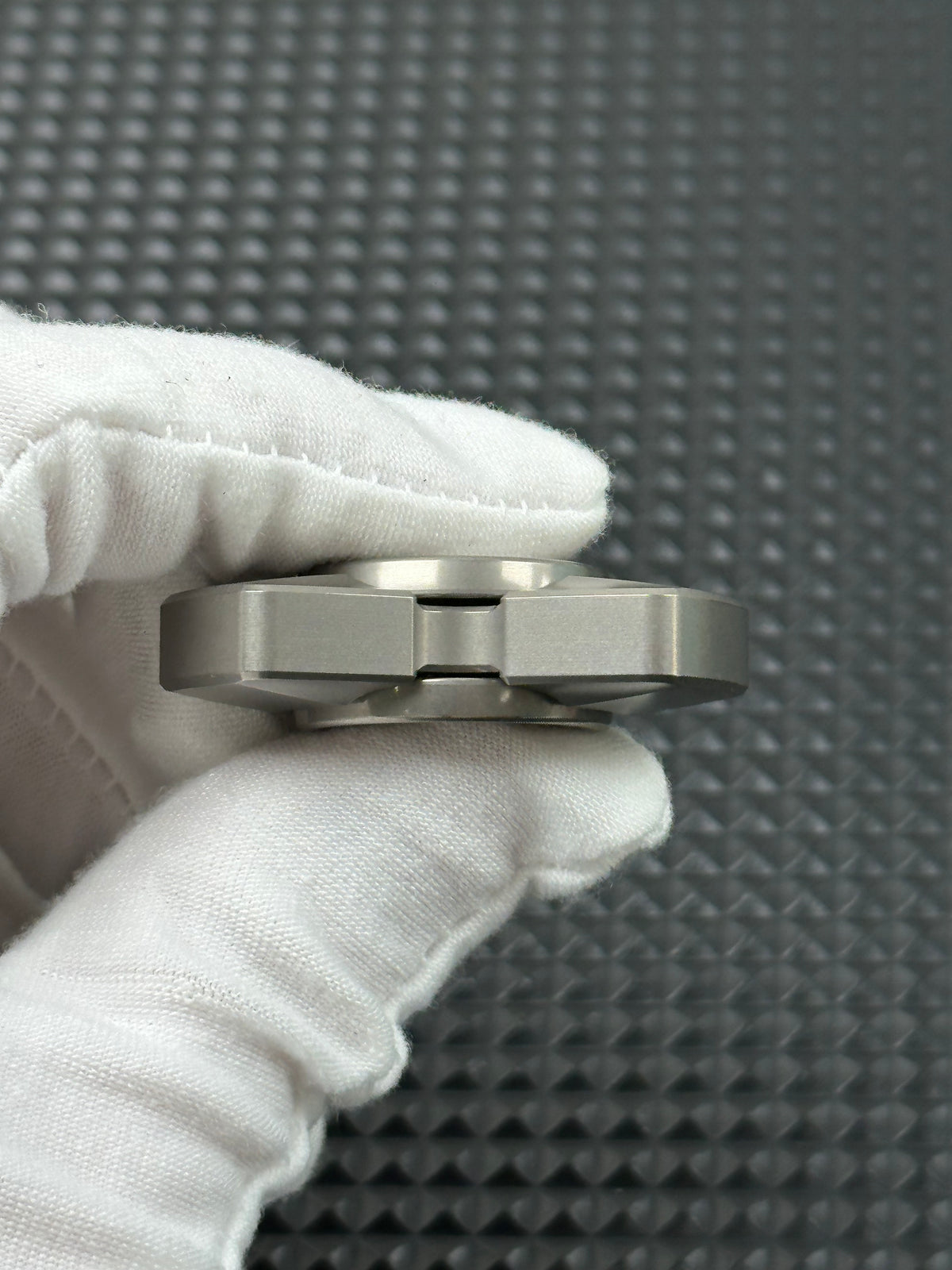 Gentle Breeze Bearing Cap Titanium Stonewashed