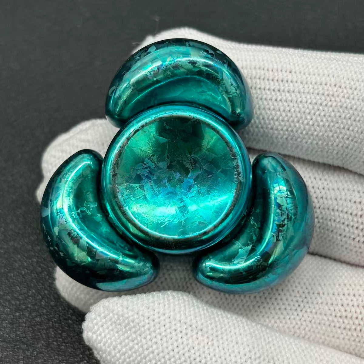 sandan Crystallized Titanium