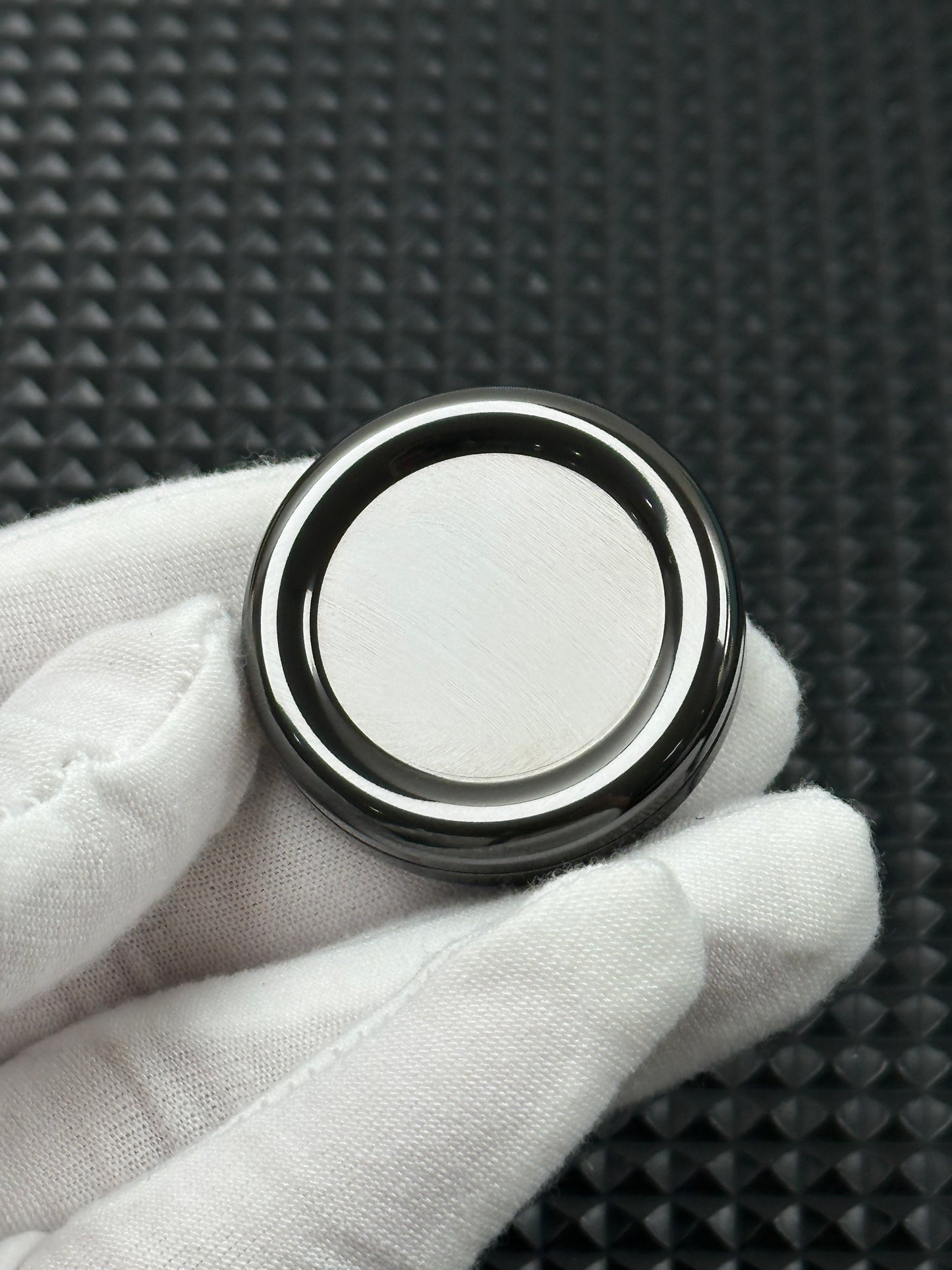 Milk Cap Mini Zirconium Polished