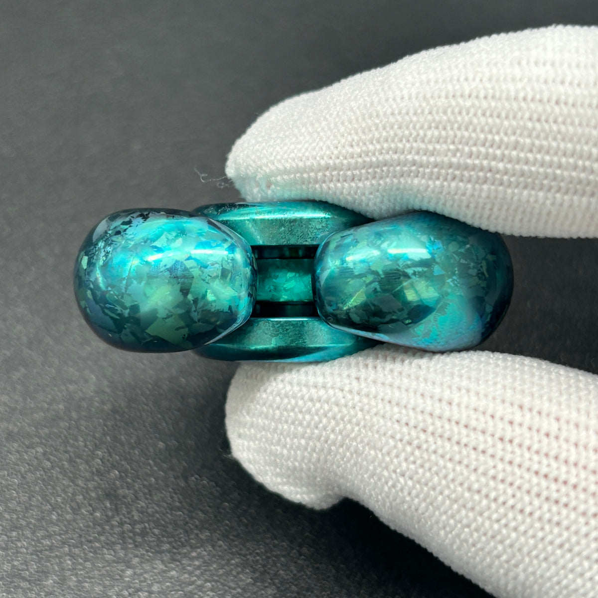 sandan Crystallized Titanium
