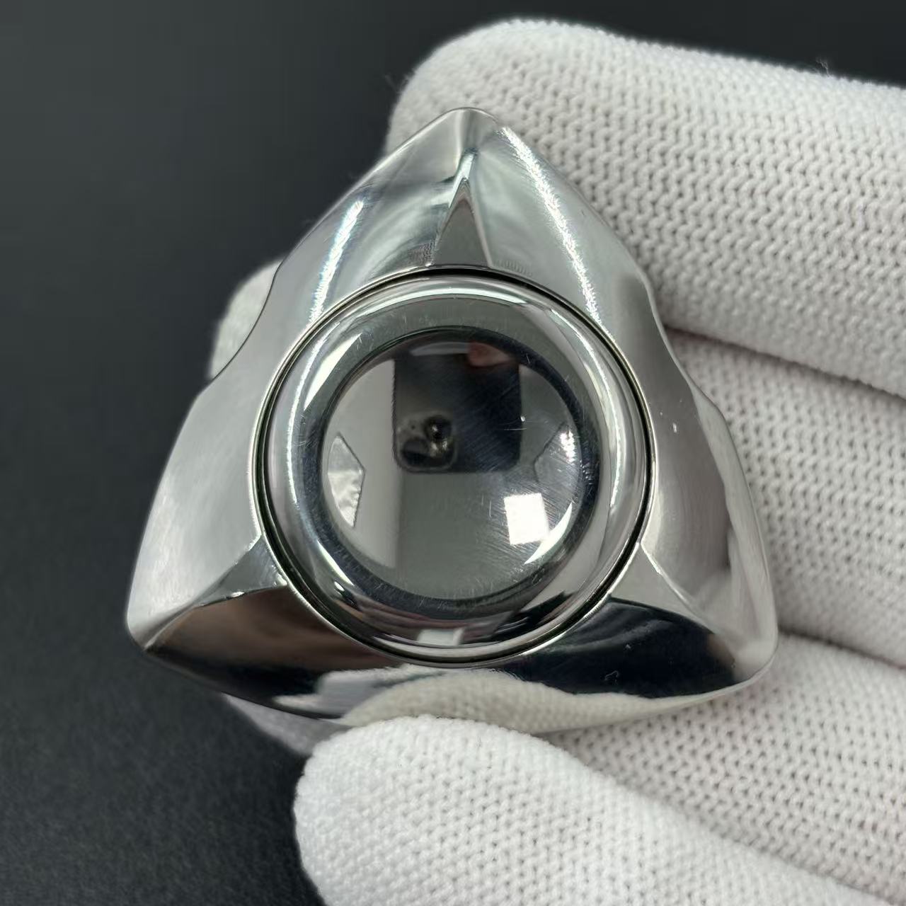 Hourglass S2 Stainless Steel