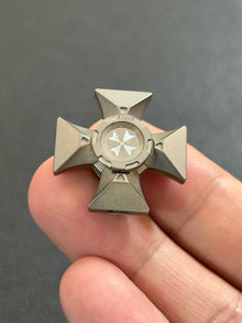 Malta Cross Titanium