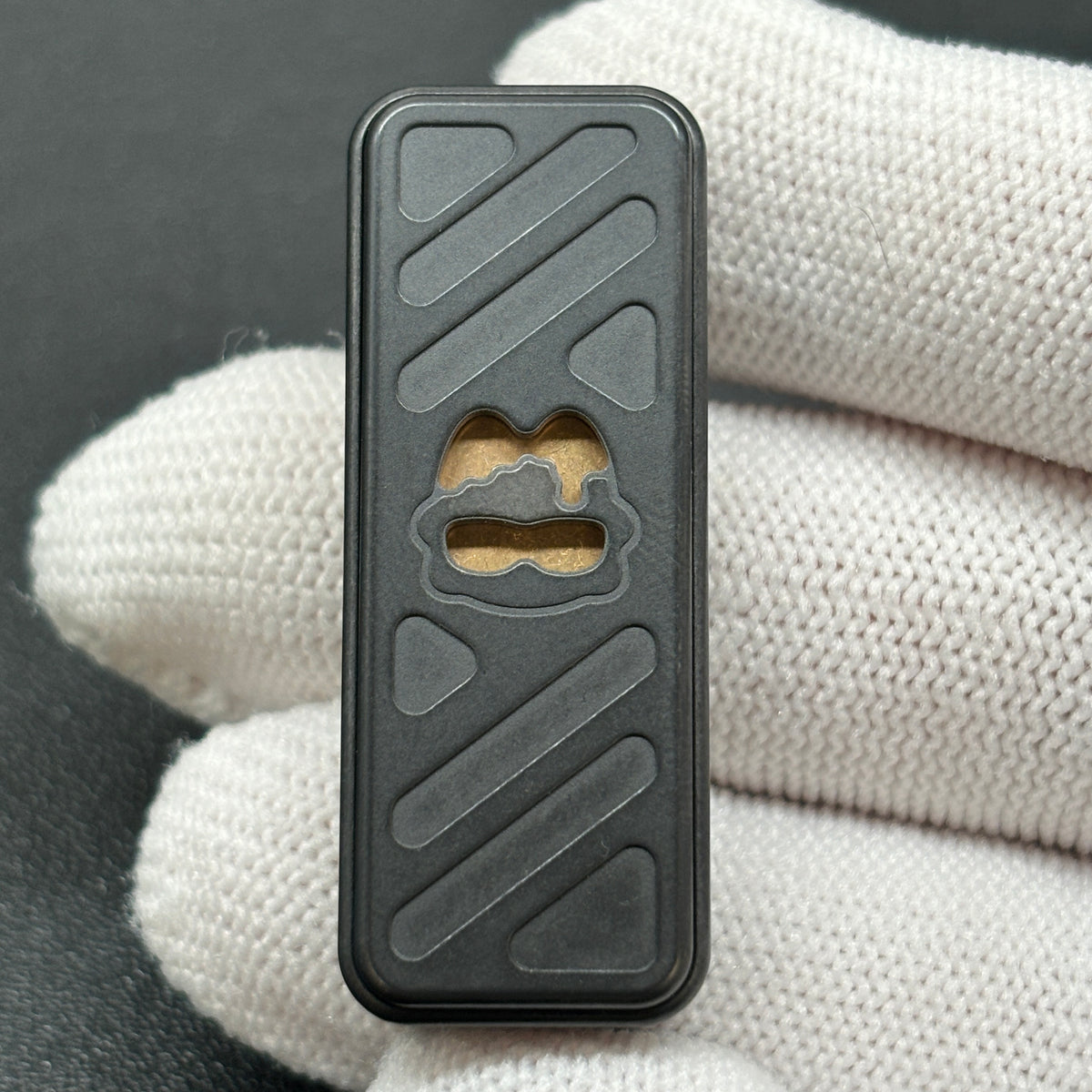 Yaozai Zirconium
