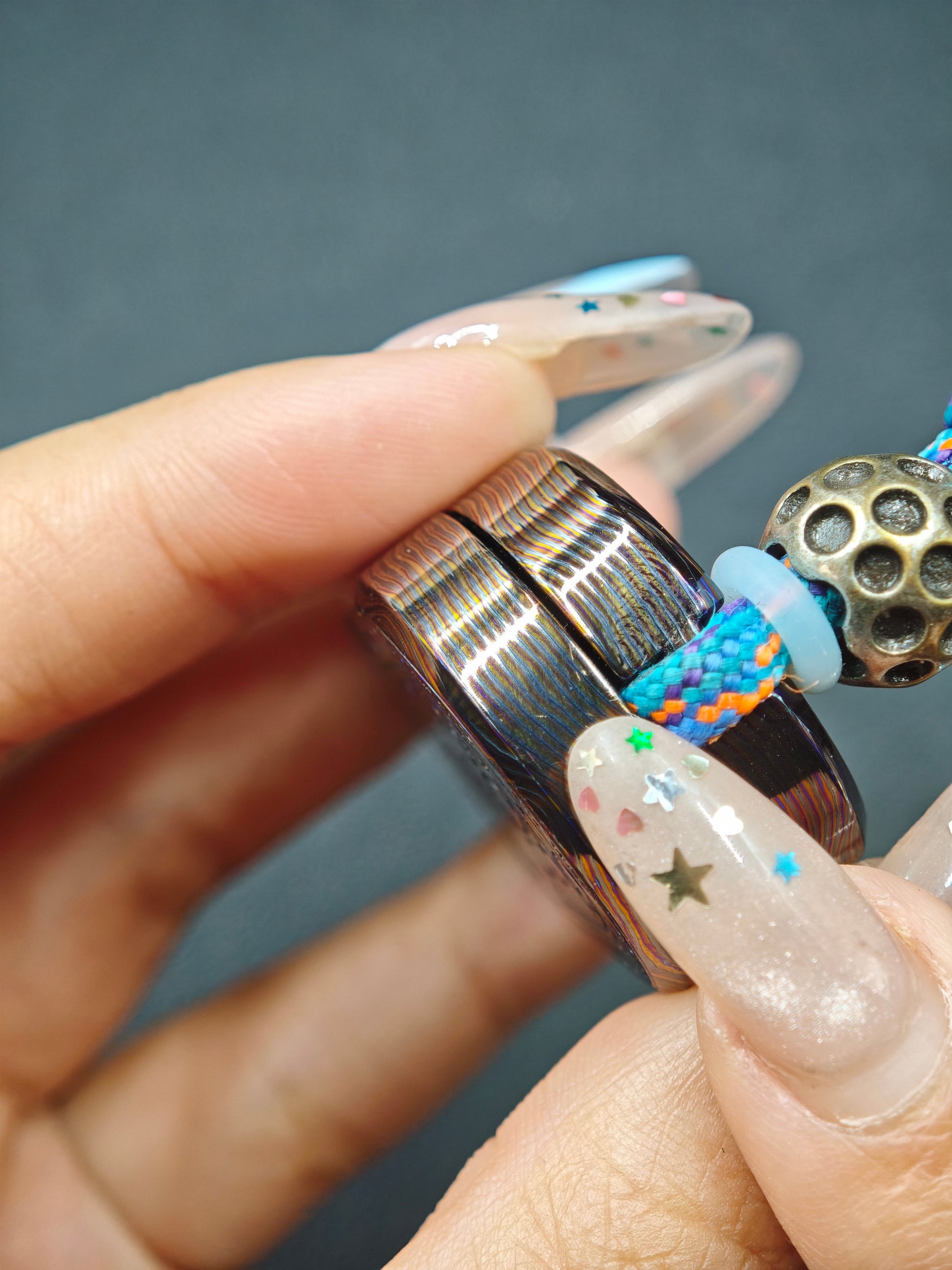 F2.9 Zircuti