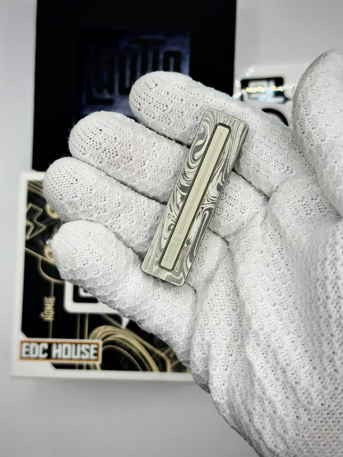 Frog Zirconium Engraved
