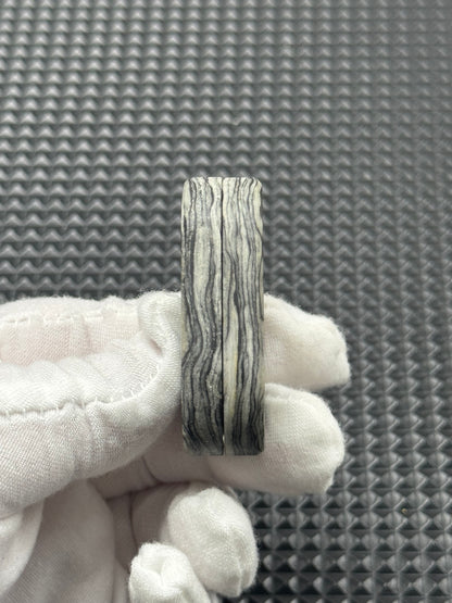 F2 Carbon Damascus