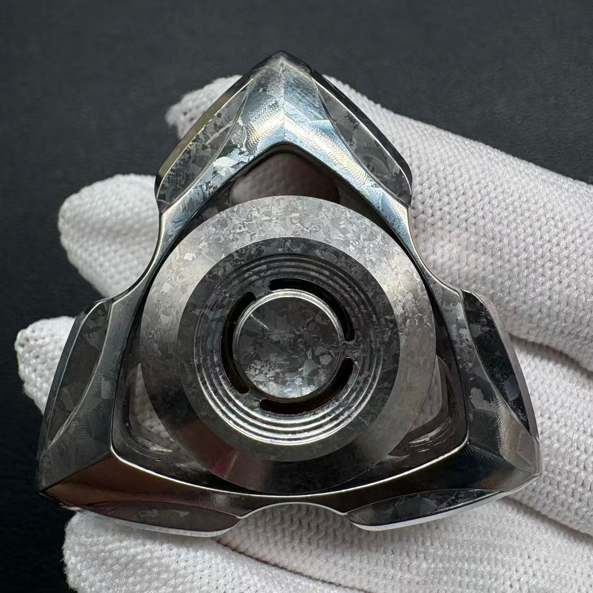 Siren Crystallized Titanium